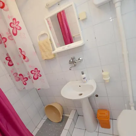 Leut Stone Residence Tivat Room photo