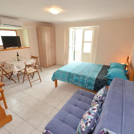 Leut Stone Residence Tivat Room photo